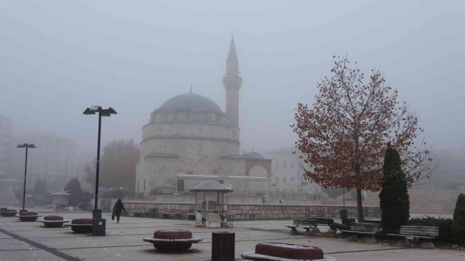Sivas’ta Buz Kazıma Mesaisi Başladı