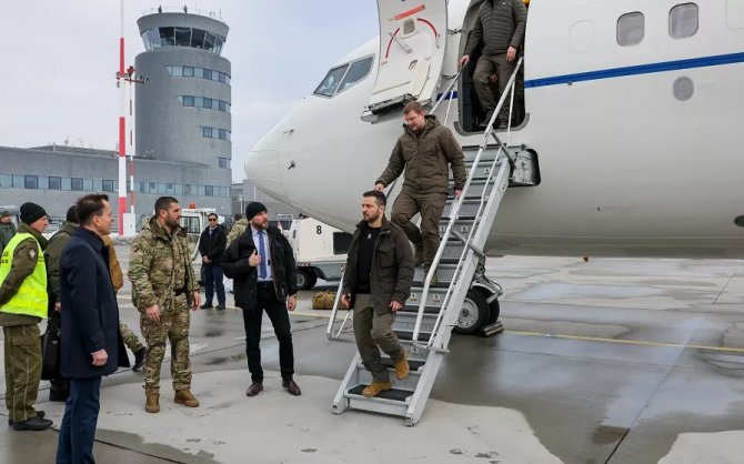 Zelenskiy, Polonya Cumhurbaşkanı Duda İle Görüştü