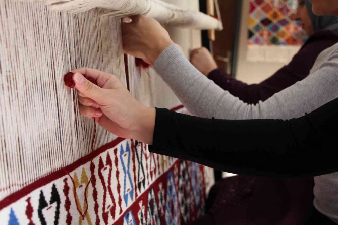 Şırnak Kilimleri Finlandiya, İ̇ran Ve Irak’a Pazarında