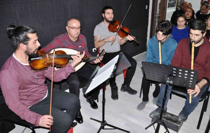 Van Türk Musiki Derneği 29. Yıl Kapanış Konserine Hazırlanıyor