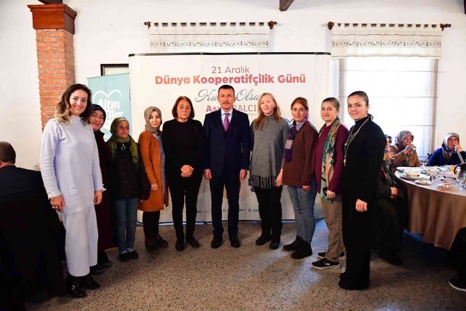 Başkan Balcı Dünya Kooperatifçilik Günü’nde Altıneller Kadın Kooperatifi Üyeleri İle Buluştu