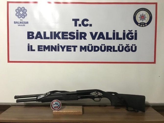 Balıkesir’de 46 Aranan Şahıstan 25’i Tutuklandı