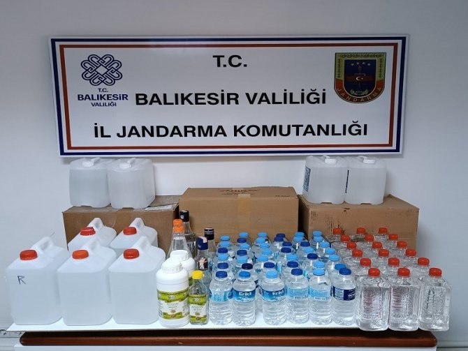 Yılbaşı Öncesi Kaçak İçkiye 12 Gözaltı