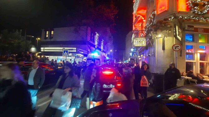 Bebek’te Restoranın Balkonu Çöktü: 4 Yaralı