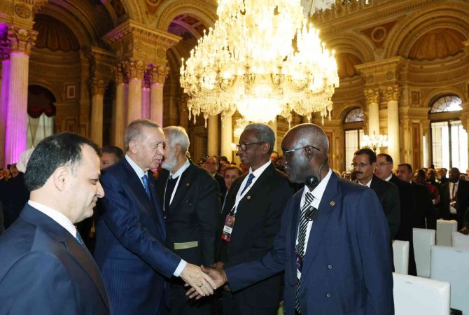 Cumhurbaşkanı Erdoğan: "Yunanistan’ın Göçmenlere Karşı Sergilediği Tavır Vahşet Boyutuna Varmıştır”