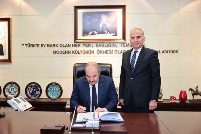 Denizli’de 250 Genç Otomotiv Ve Yazılım Sektöründe Yetişecek