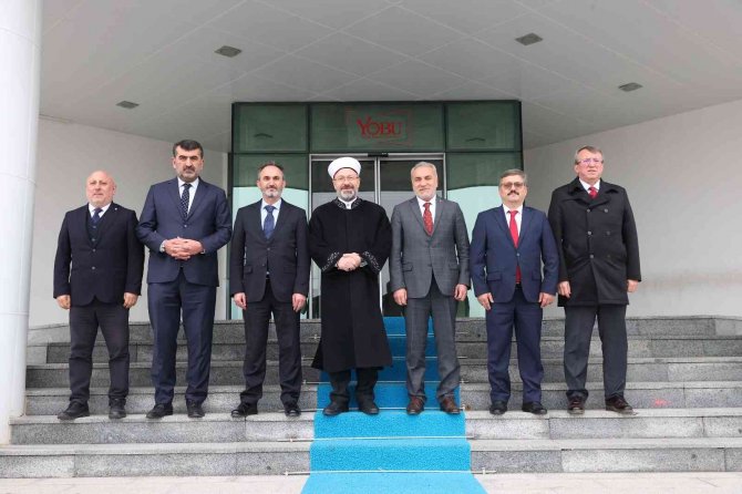 Diyanet İ̇şleri Başkanı Erbaş: “Her Millet Ancak Kendi Medeniyet Değerleriyle Yükselebilir”