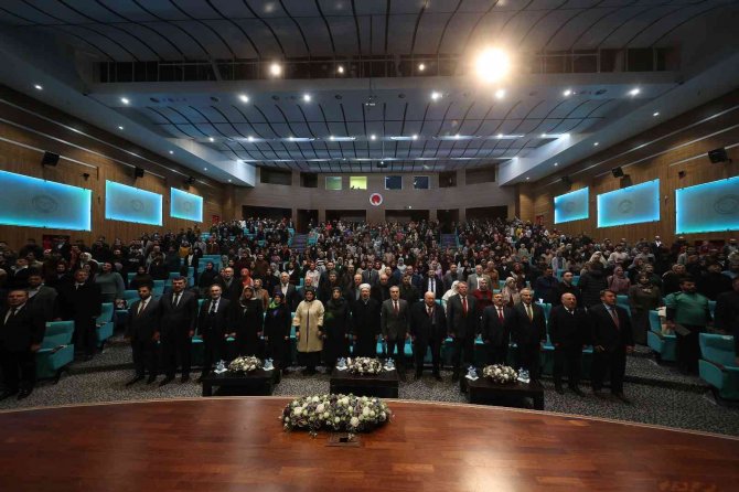 Diyanet İ̇şleri Başkanı Erbaş: “Her Millet Ancak Kendi Medeniyet Değerleriyle Yükselebilir”