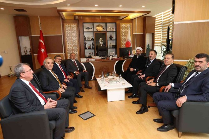 Diyanet İ̇şleri Başkanı Erbaş: “Her Millet Ancak Kendi Medeniyet Değerleriyle Yükselebilir”
