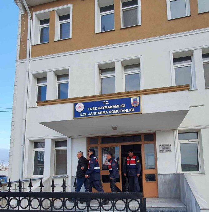 "Kasten Adam Öldürme" Suçundan Aranan Zanlı Jandarmadan Kaçamadı