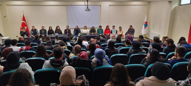 Erzurum Dt Oyuncuları, Öğrencilerle Söyleşti