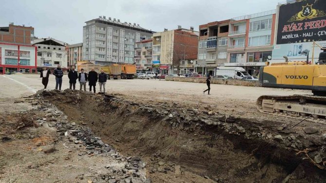 ‘Suluova Yaşam Merkezi’ İçin İlk Kazma Vuruldu