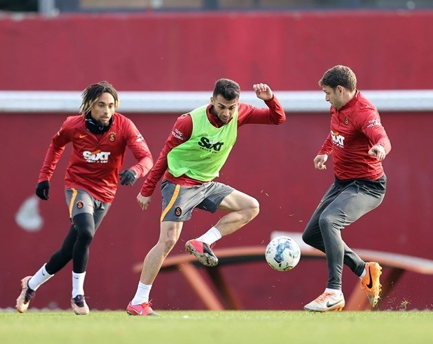 Galatasaray, İ̇stanbulspor Maçı Hazırlıklarına Başladı