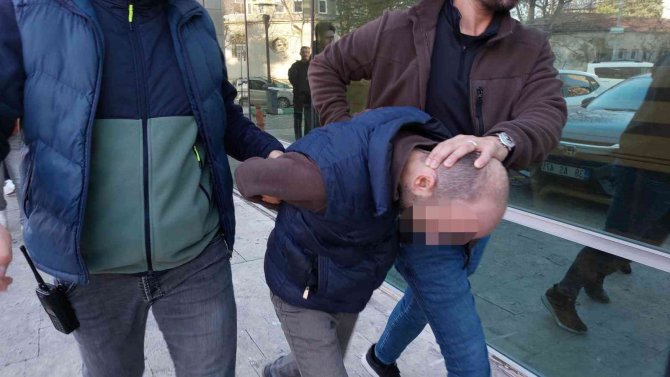 Kira Anlaşmazlığından 2 Kişinin Silahla Yaralanmasına 10 Gözaltı