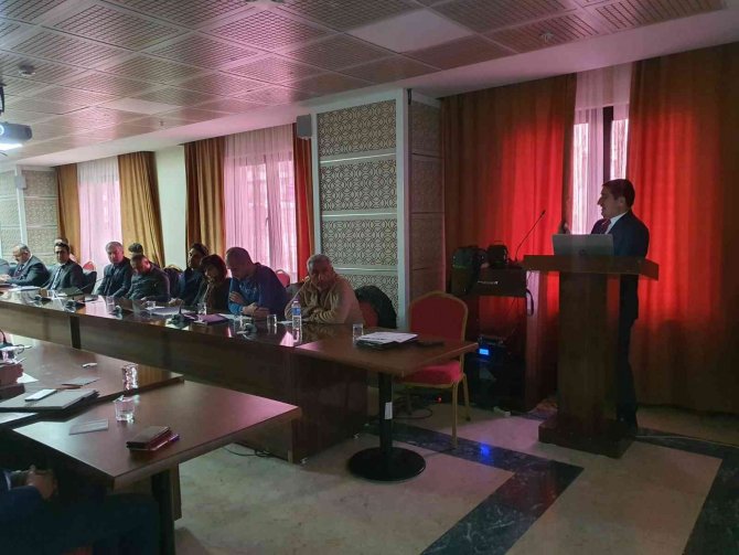 Hakkari’de ‘İ̇rap Toplantısı’ Yapıldı