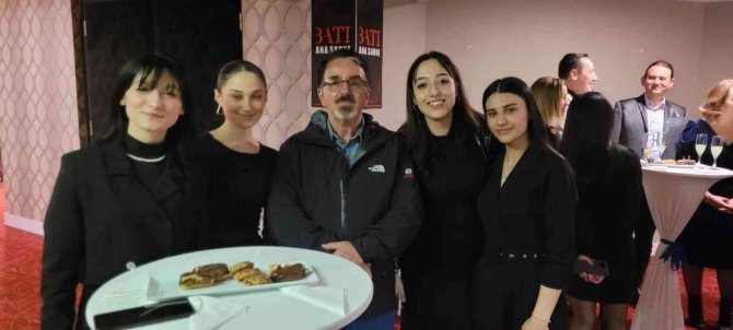 İ̇ha’ya Yılın Haber Fotoğrafı Ödülü