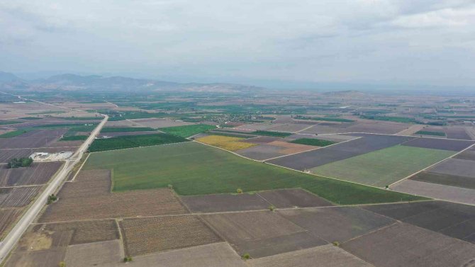 Adana’da 33 Bin 330 Dekar Alanda Otomasyonlu Sulama Sistemi Hayata Geçiyor