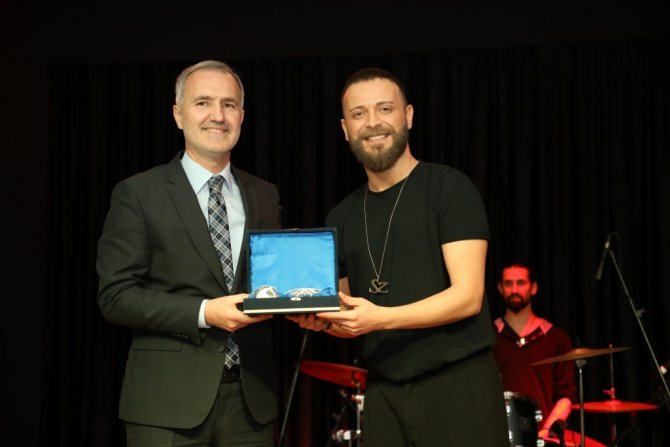 İ̇negöllüler Safa Zakir’le 90’lara Yolculuk Yaptı