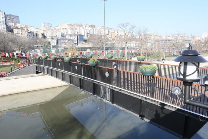 Kağıthane Yeşil Vadi Yaya Köprüsü Açıldı