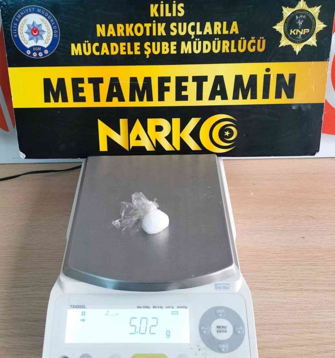 Uyuşturucu Ticareti Yapan 10 Kişi Tutuklandı
