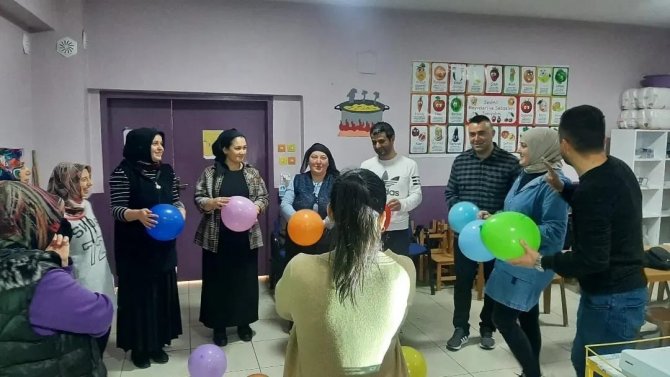 4 Bin Aileye Eğitim Verildi