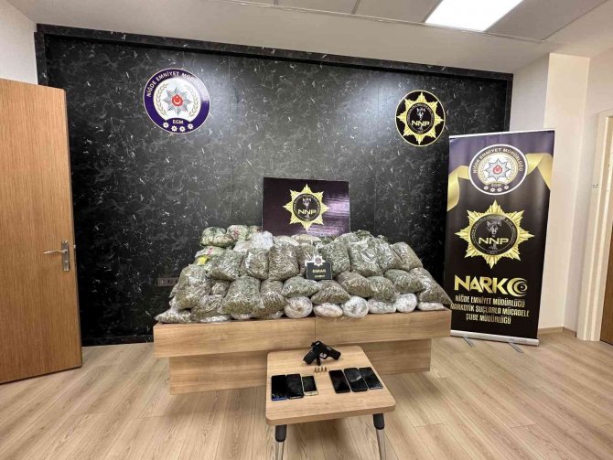 Niğde’de Uyuşturucu Operasyonu: Karavanda 122 Kilogram Uyuşturucu Madde Ele Geçirildi
