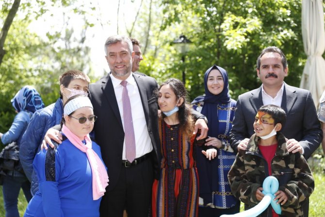 Özel Gereksinimli Bireyler Başkan İ̇lhan Ocaklı İle Buluşuyor