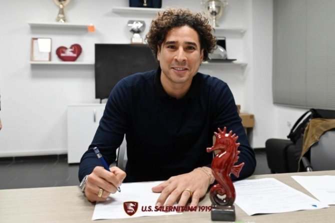 Guillermo Ochoa, Salernitana’ya Transfer Oldu