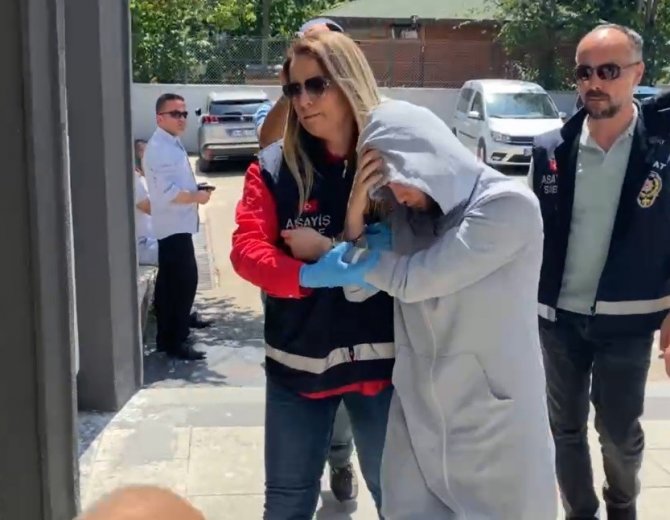 Eski Nişanlısını Öldüren Kadın Tetiğe Nasıl Bastığını Hatırlamadığını Söyledi