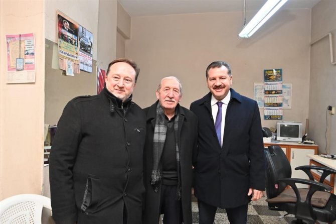 Bağlar Sokağına 2 Bin 350 Ton Sıcak Asfalt