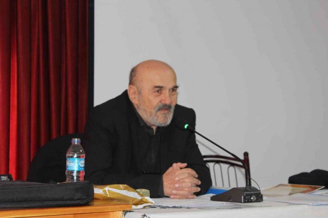 Dedeleri Üçüncüzade Ömer Paşa’dan Kalan Kaleyi Almak İçin İlk Kez Bir Araya Geldiler