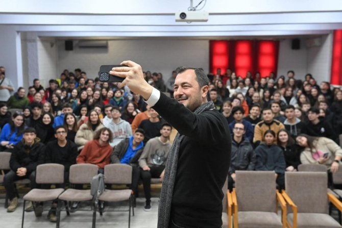 Üniversite Adaylarına İndirimli Yardımcı Kitap Müjdesi