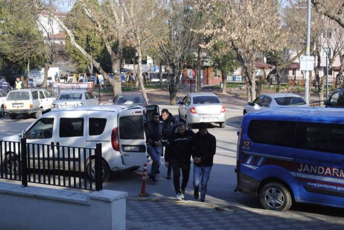 Uzunköprü Emniyetinden Uyuşturucu Tacirlerine Operasyon