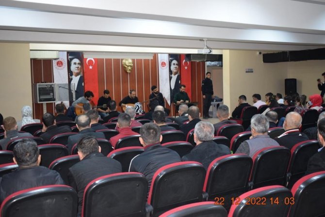Güzel Sanatlar Lisesinden, Tutuklu Ve Hükümlülere Konser