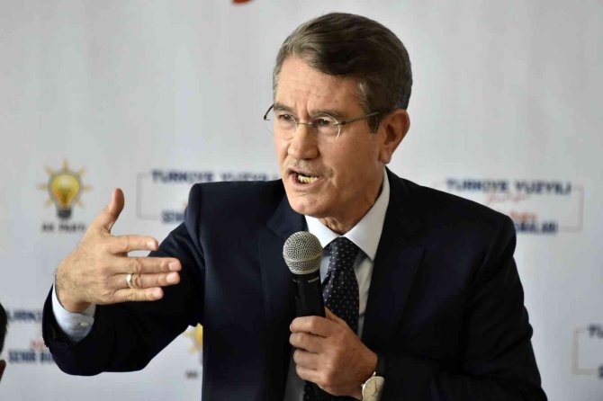 Nurettin Canikli: "6’lı Masa Tam Anlamıyla Hile Yönetim Merkezi Olarak Çalışıyor"