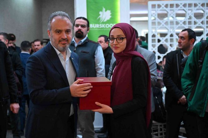 Bakan Kasapoğlu Ve Başkan Aktaş Gençlerle Buluştu