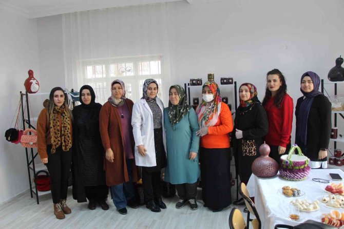 Batman’da Kadınlar Ürettikleri Organik Ürünlerle Gelir Elde Ediyor