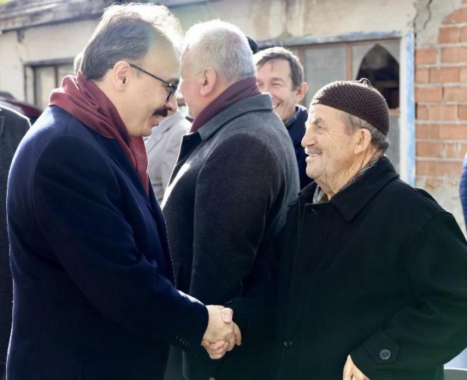 Vali Kızılkaya’nın Köy Ziyaretleri Devam Ediyor