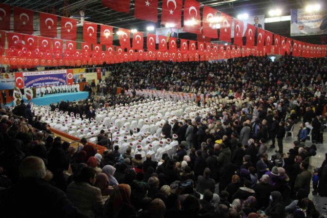 Çorum’da 260 Hafız Dualarla İcazet Belgesi Aldı