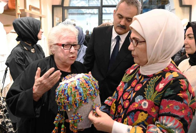 Emine Erdoğan, Galataport’ta Olgunlaşma Enstitülerinin Markası "Bohça" Mağazasının Açılışını Yaptı