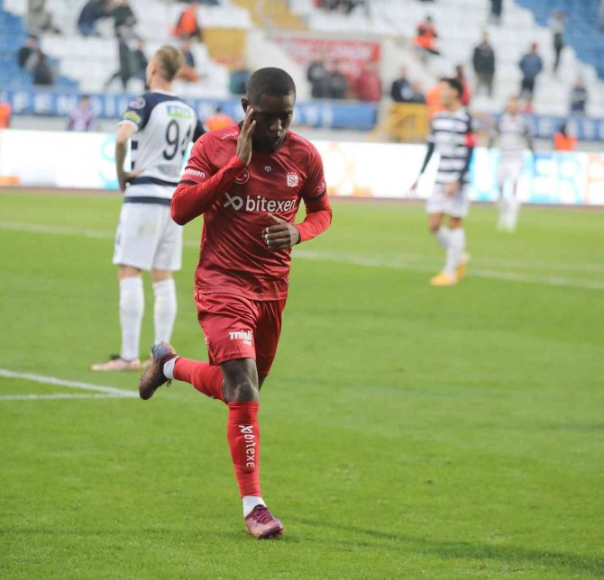 Sivasspor’da Max Gradel Gollerine Devam Ediyor