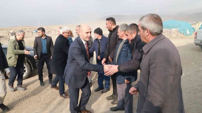 Doğubayazıt Kaymakamı Ekinci, Kutlubulak Köyünü Ziyaret Etti