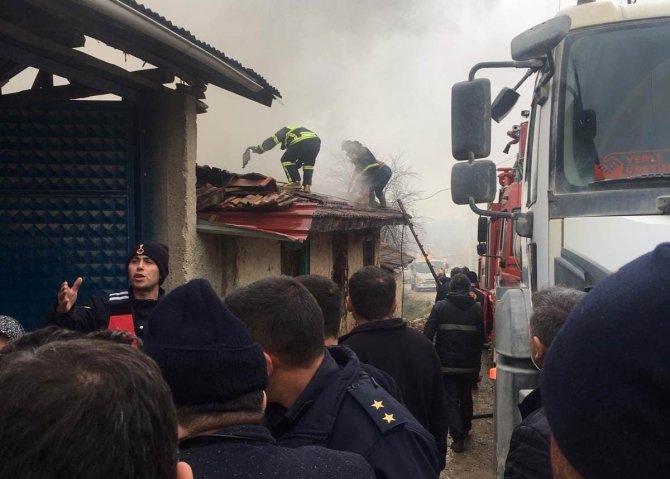Emet’te Ekmek Fırınında Yangın
