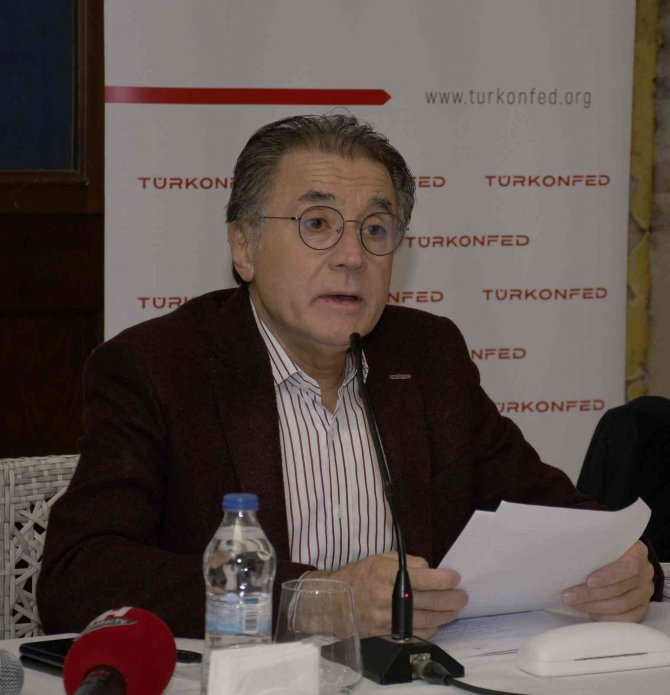 Kuşadası Kruvaziyer Turizminde Çıtayı Yükseltti