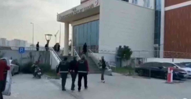 Hatay’da 22 Yıl 10 Gün Hapis Cezası İle Aranan Şahıs Yakalandı