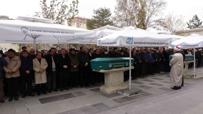 Özdemir, Son Yolculuğuna Uğurlandı