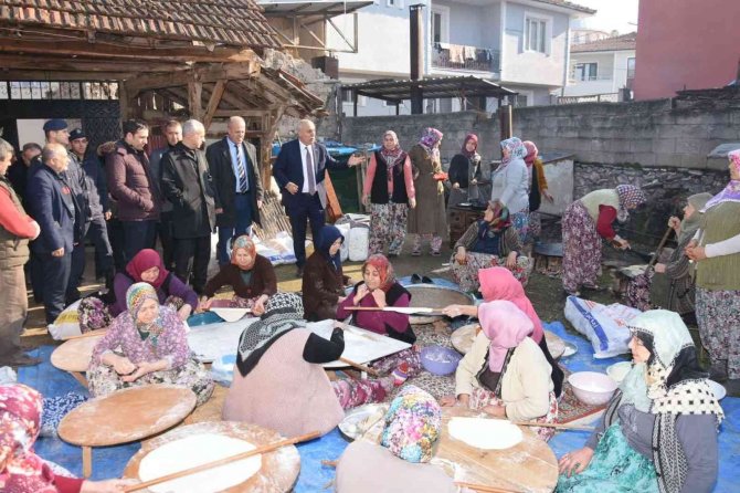 Köylülerden Başkana Muhteşem Karşılama