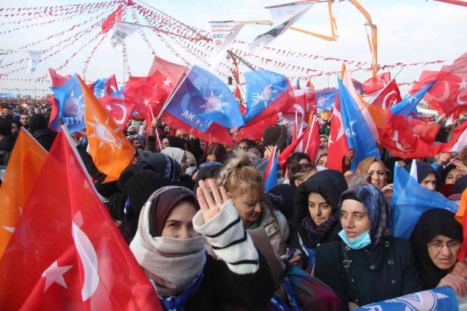 Cumhurbaşkanı Erdoğan: “Karadeniz Gazıyla İlgili Pazartesi Günü Yeni Müjdeleri Paylaşacağım"