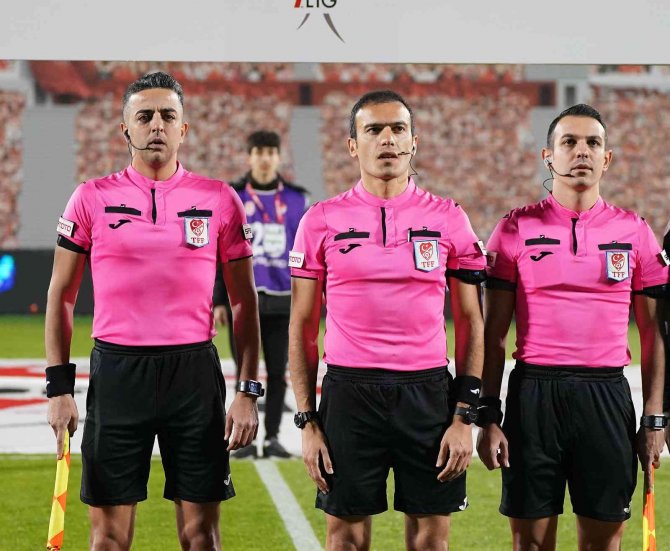 Spor Toto 1. Lig: Pendikspor: 0 - Manisa Fk: 0