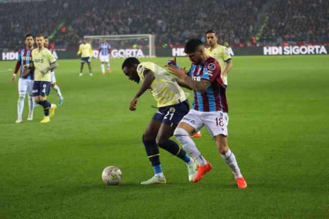 Spor Toto Süper Lig: Trabzonspor: 2 - Fenerbahçe: 0 (Maç Sonucu)